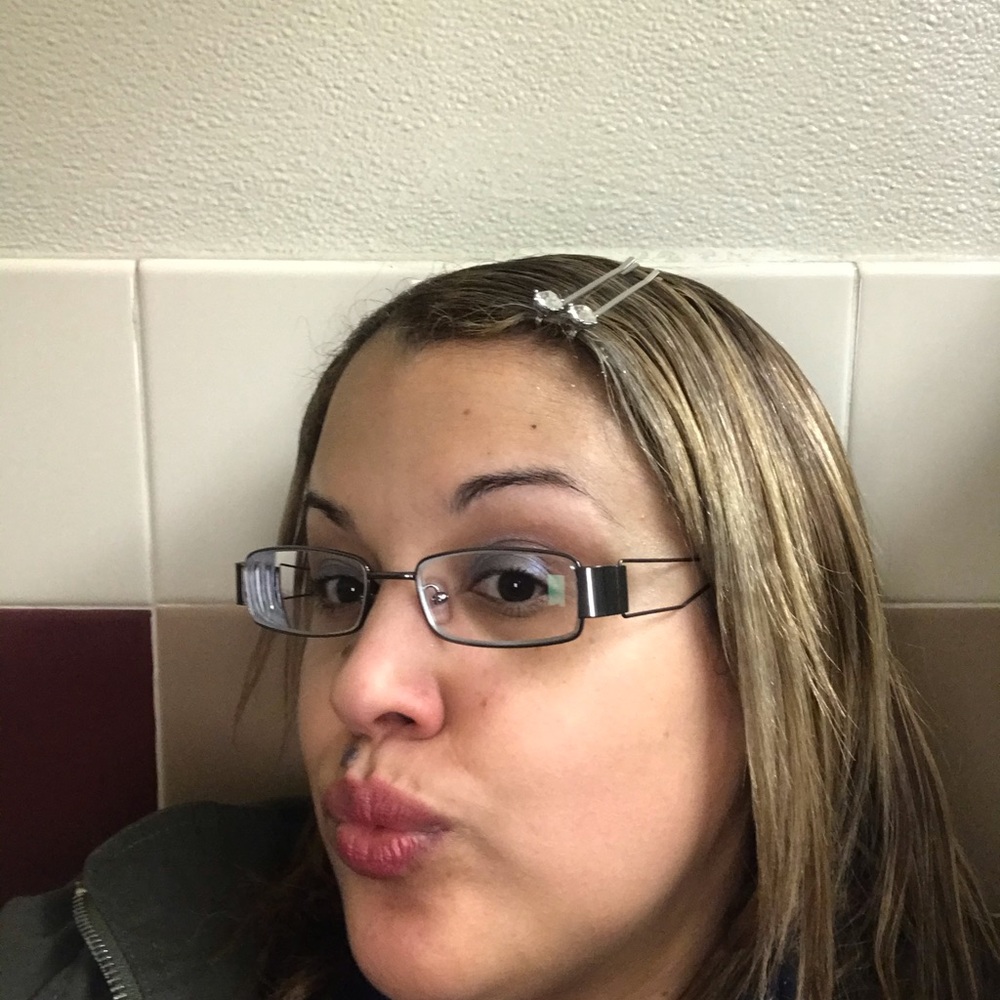 Meet your Posher, Karina